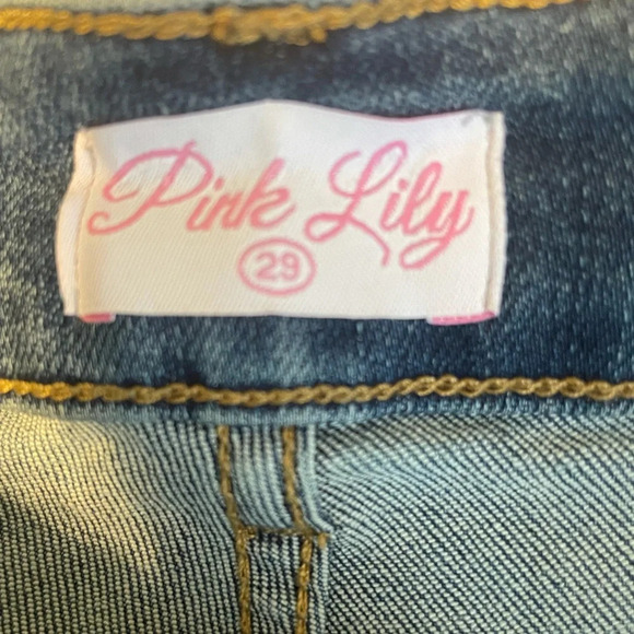 Pink Lily Jean Shorts - Picture 4 of 5